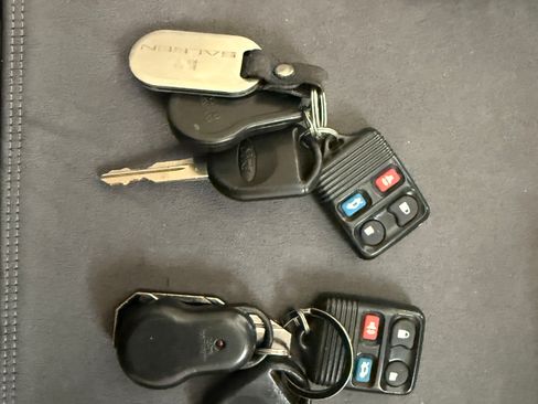 Used 2006 Ford Mustang GT image 26