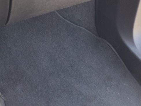 Used 2018 Chevrolet Equinox LS image 18