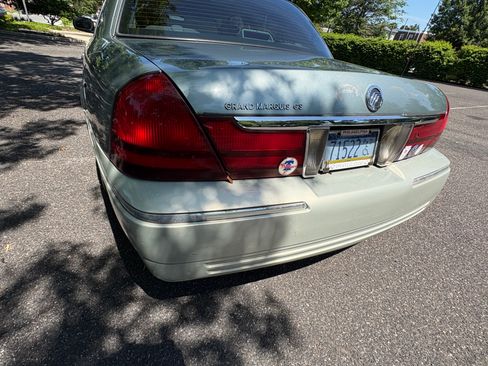 Used 2005 Mercury Grand Marquis GS RWD image 14