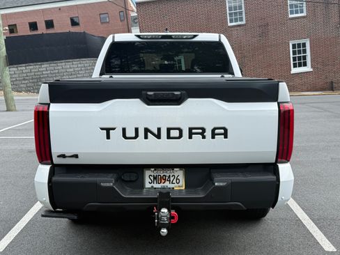 Used 2026 Toyota Tundra SR5 w/ SR5 Premium Package AWD/4WD image 10