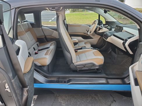 Used 2017 BMW i3 Range Extender Hatchback 4D image 19