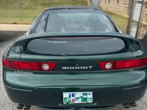 Used 1998 Mitsubishi 3000GT SL image 2