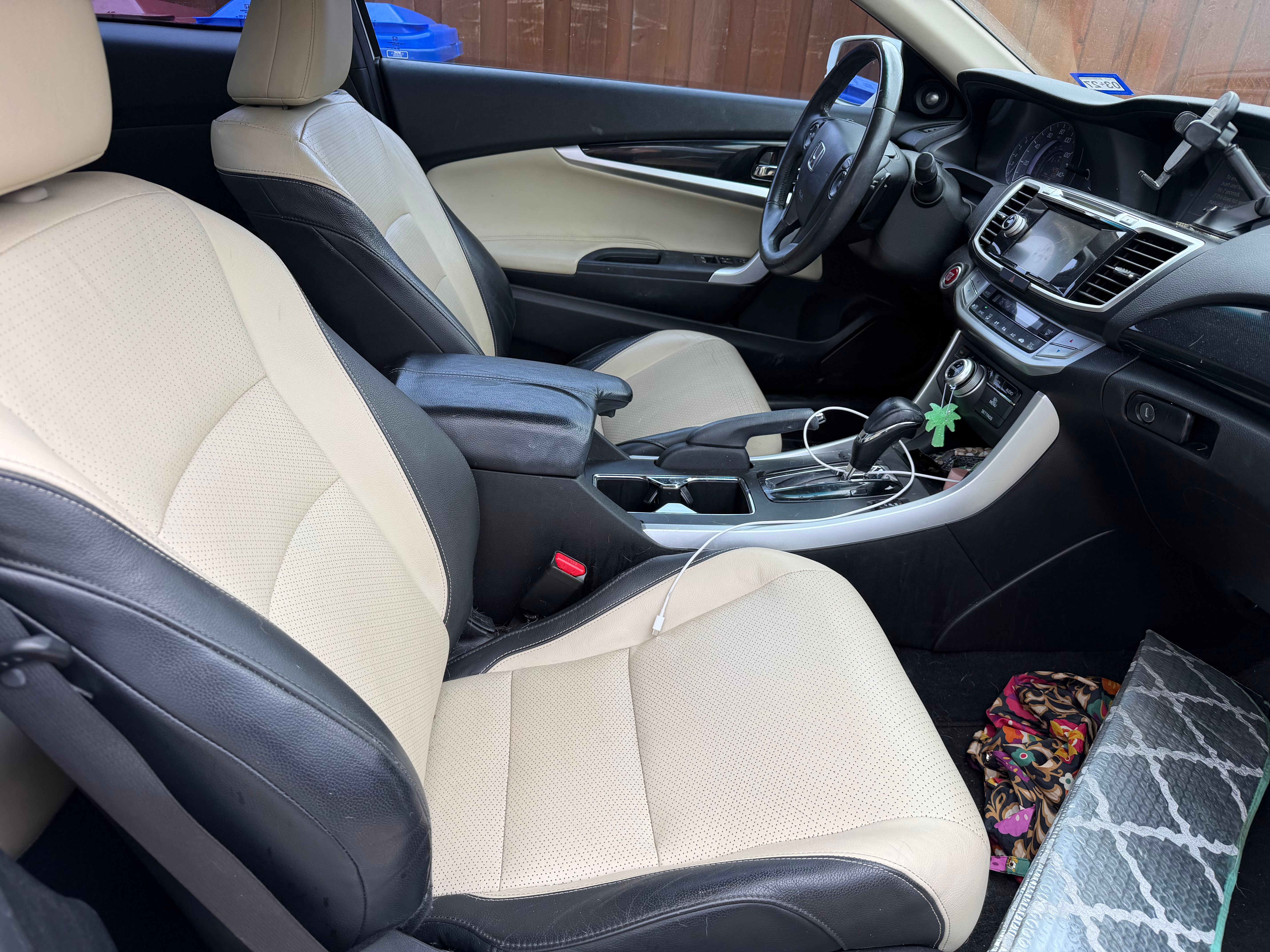 Used 2015 Honda Accord EX-L image 11