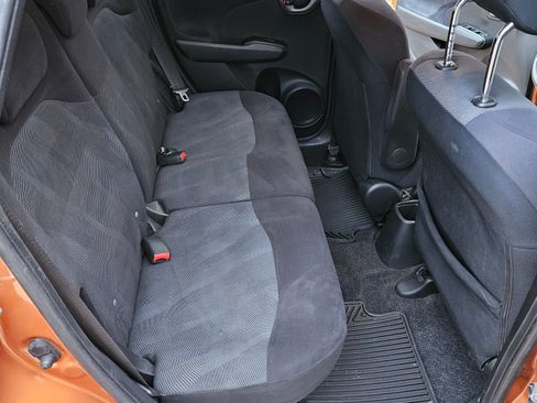 Used 2010 Honda Fit Sport image 8