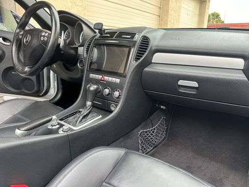 Used 2007 Mercedes-Benz SLK 55 AMG SLK 55 AMG Roadster 2D image 25