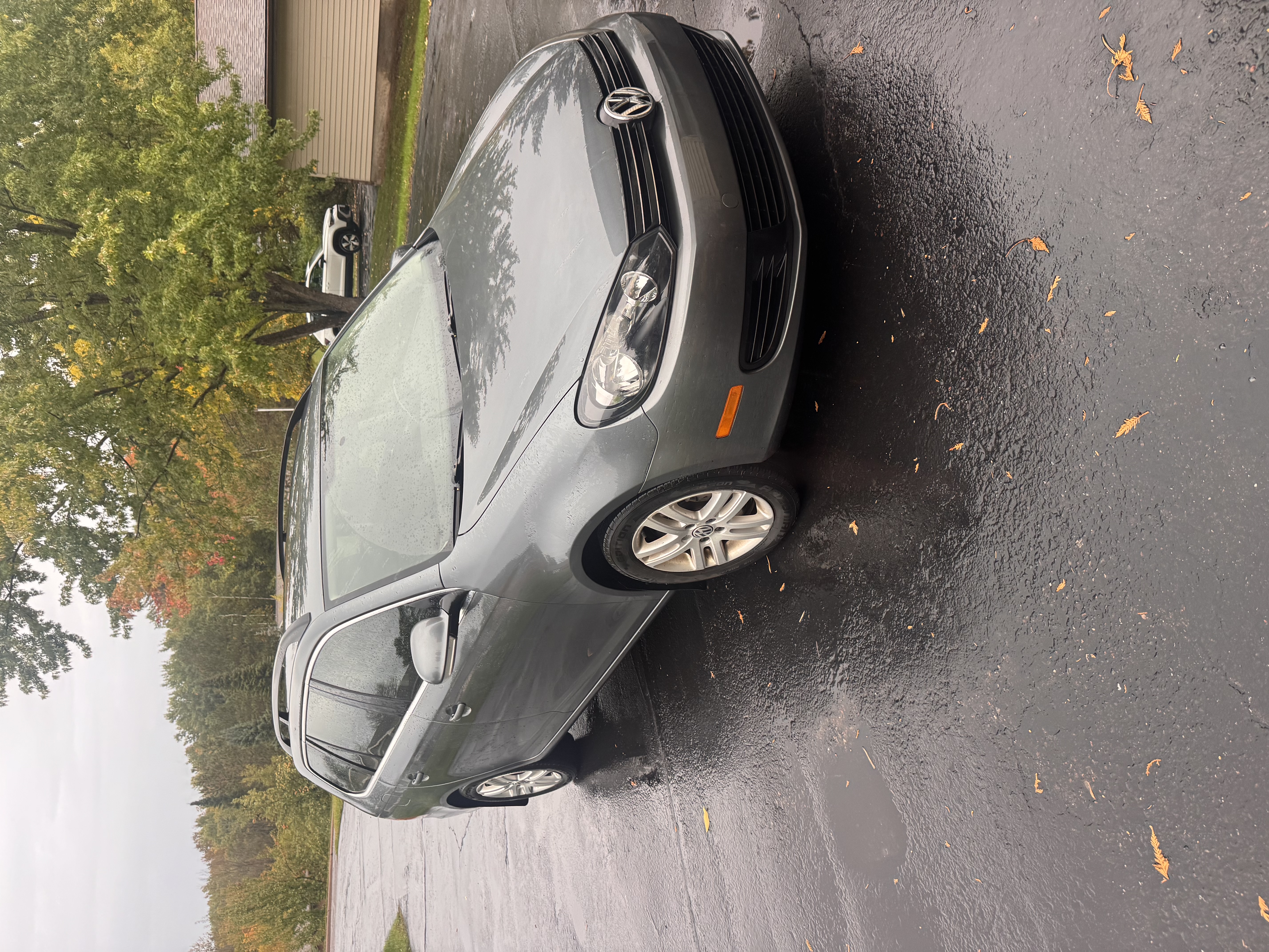 Used 2014 Volkswagen Jetta TDI FWD image 2