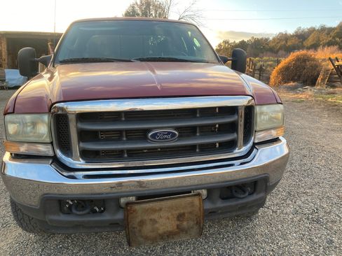 Used 2003 Ford F250 XLT image 10