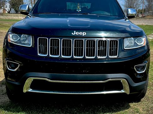 Used 2015 Jeep Grand Cherokee Limited w/ Trailer Tow Group IV image 11