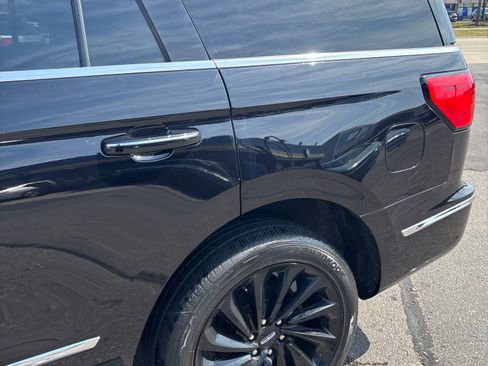 Used 2020 Lincoln Navigator Reserve w/ Equipment Group 208A Reserve image 4