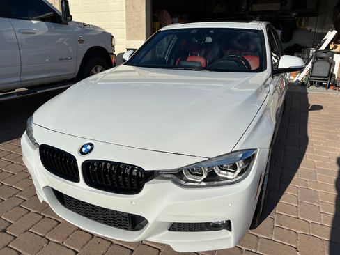 Used 2018 BMW 330e w/ M Sport Package image 1