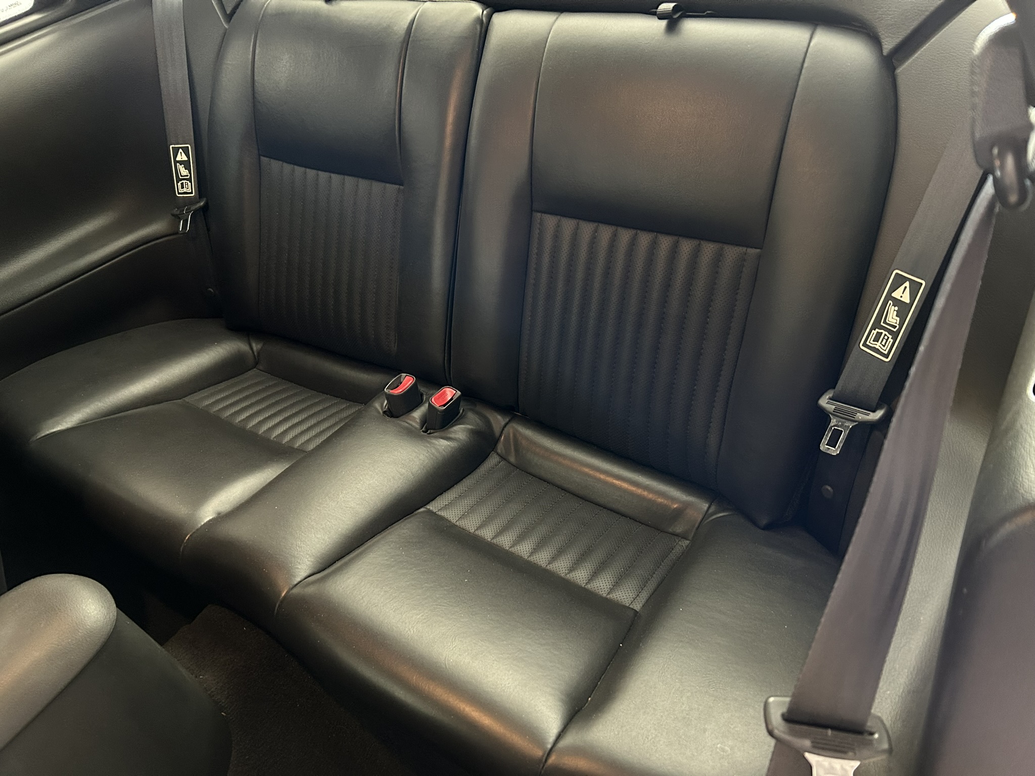 Used 2001 Ford Mustang GT RWD image 11
