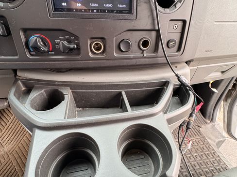 Used 2012 Ford E-350 and Econoline 350 Super Duty w/ PWR Locks & Windows Group image 19