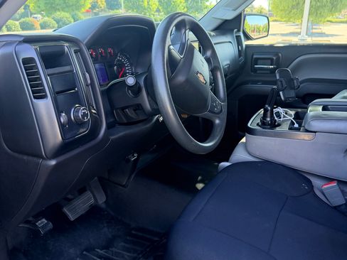 Used 2014 Chevrolet Silverado 1500 W/T RWD image 12