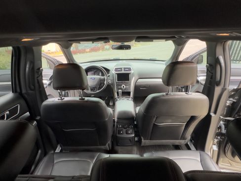 Used 2017 Ford Explorer Sport w/ Equipment Group 401A image 17