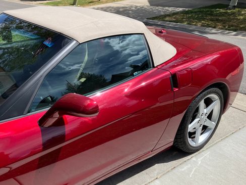 Used 2005 Chevrolet Corvette Convertible w/ Preferred Equipment Group RWD image 14
