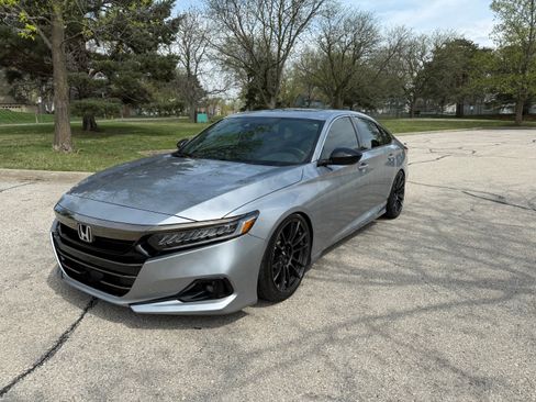 Used 2021 Honda Accord Sport image 1