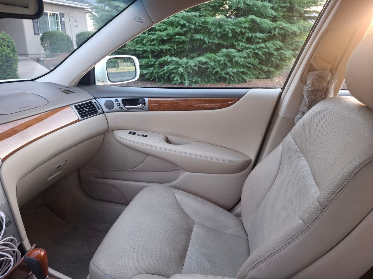 Used 2005 Lexus ES 330 FWD image 11