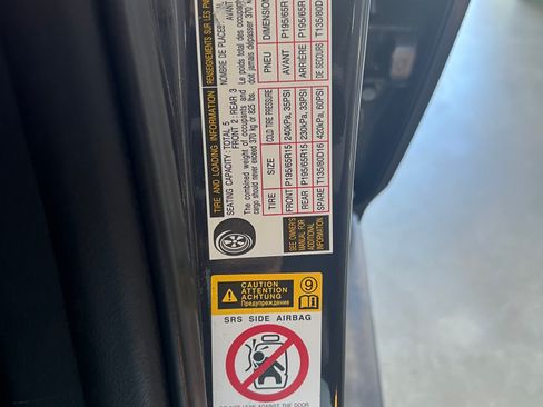 Used 2015 Toyota Prius Two image 21