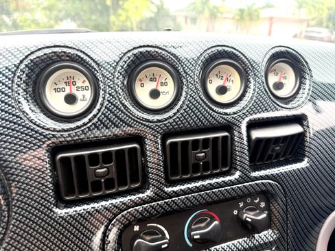 Used 1995 Dodge Viper RT/10 image 18