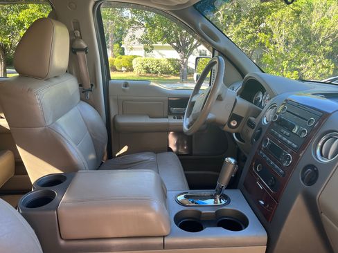 Used 2008 Ford F150 Lariat image 13