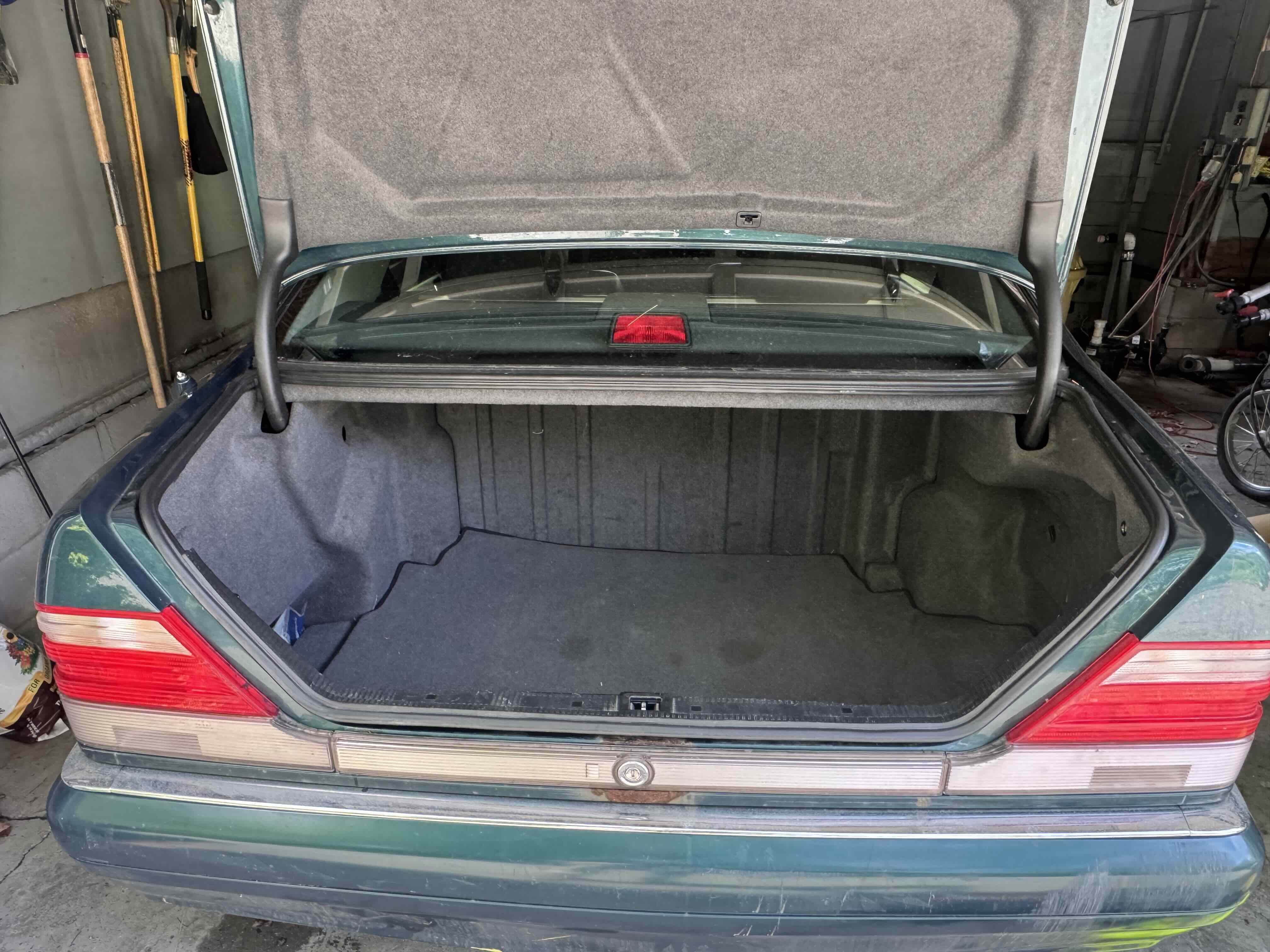 Used 1998 Mercedes-Benz S 500 Sedan image 14