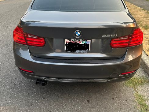 Used 2013 BMW 328i Sedan RWD image 4