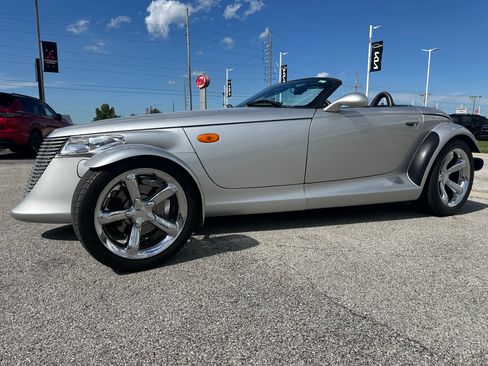 Used 2001 Plymouth Prowler RWD image 1