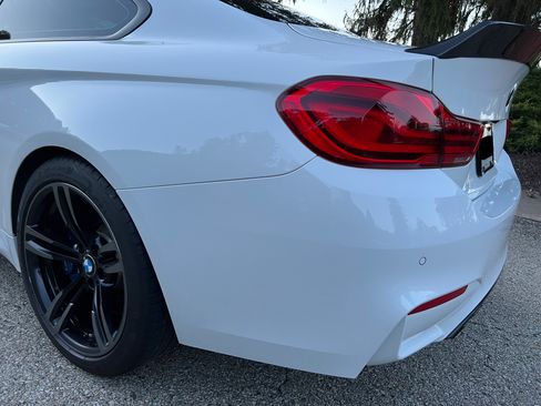 Used 2018 BMW M4 Coupe 2D image 12