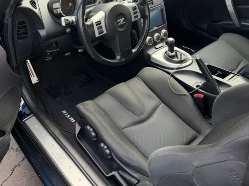 Used 2007 Nissan 350Z Enthusiast w/ Cargo Convenience Pkg image 11