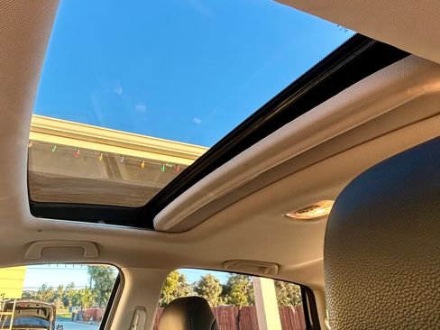 Used 2015 Honda CR-V Touring image 11