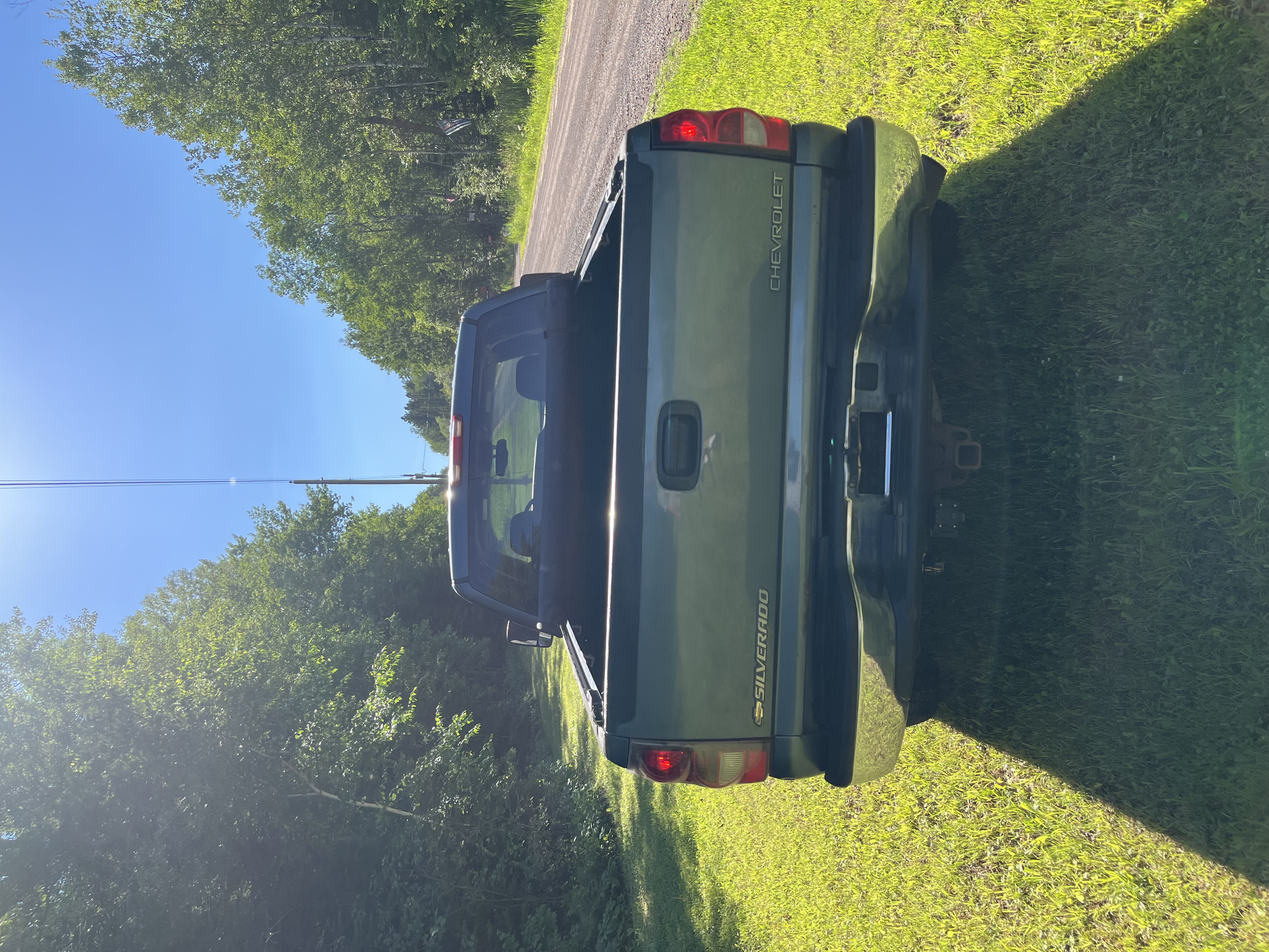Used 2006 Chevrolet Silverado 2500 LT AWD/4WD image 8