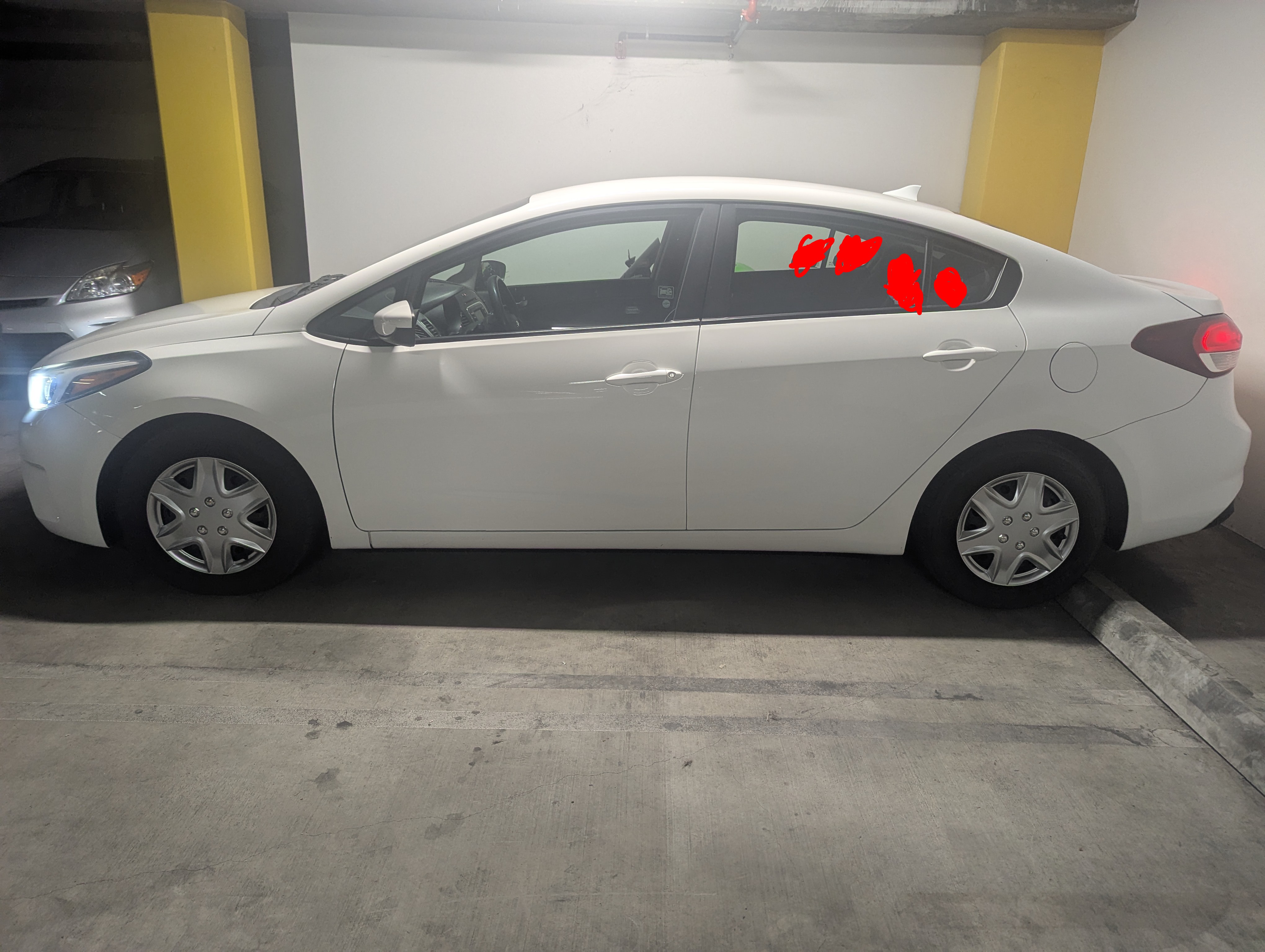 Used 2017 Kia Forte LX FWD image 10