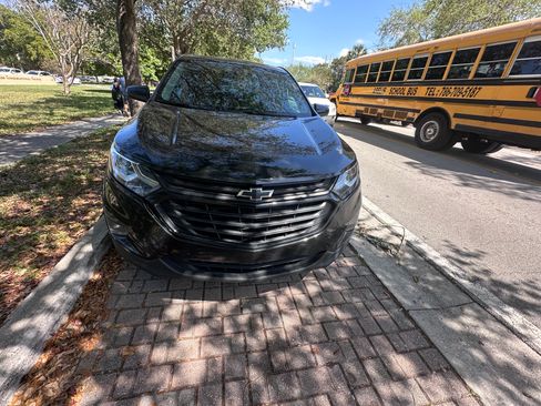 Used 2020 Chevrolet Equinox LT w/ Midnight Edition image 1