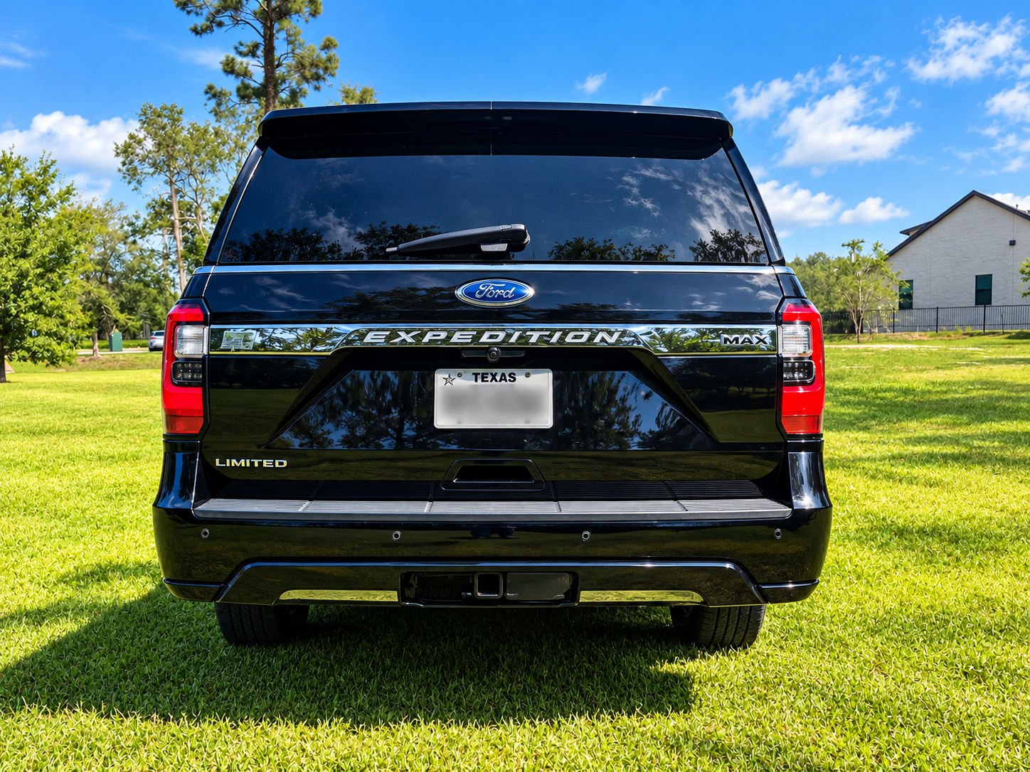 Used 2020 Ford Expedition Max Limited RWD image 6