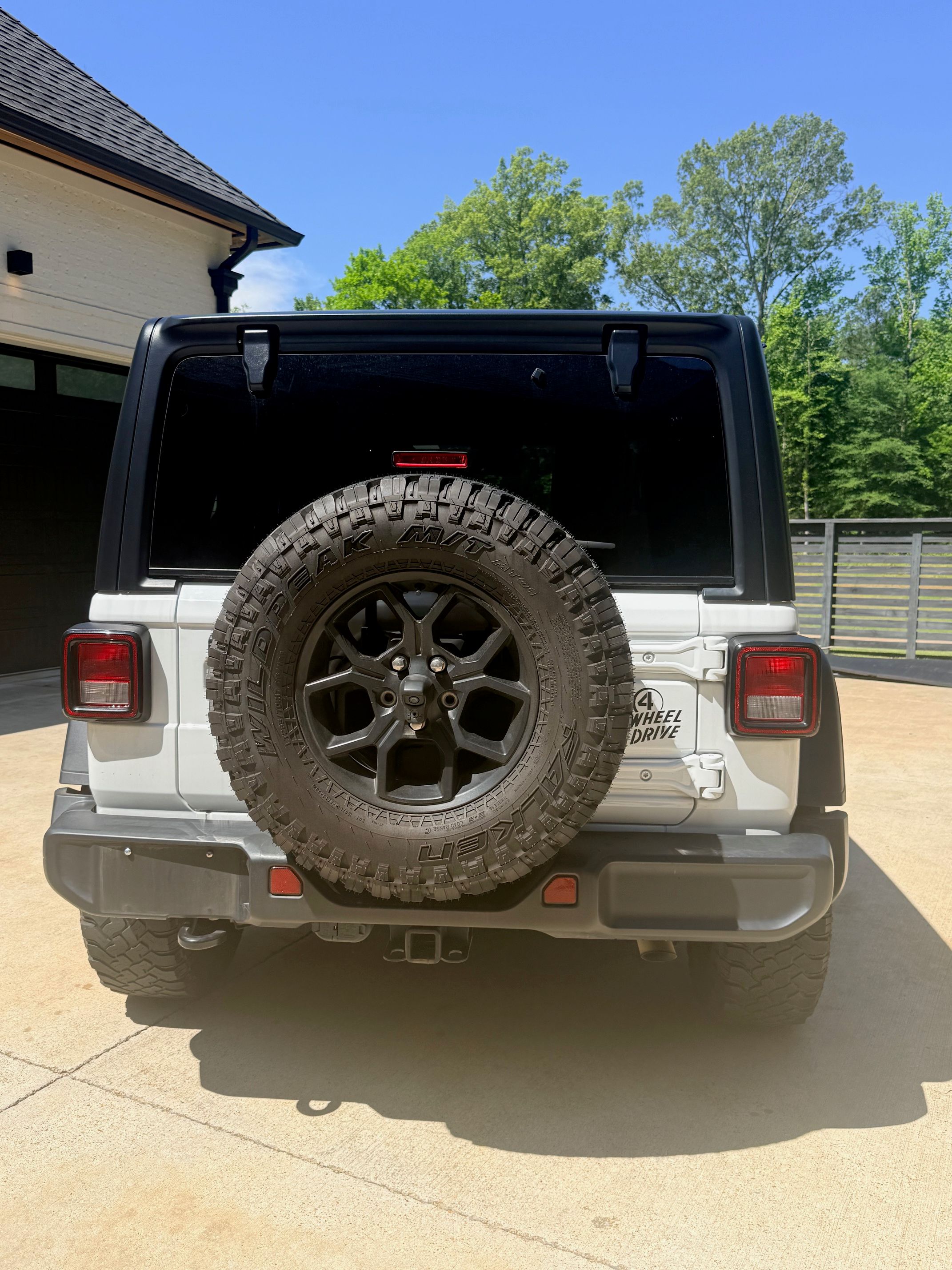 Used 2024 Jeep Wrangler Unlimited Sport AWD/4WD image 5