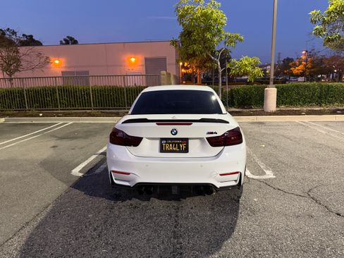 Used 2015 BMW M4 Convertible 2D image 21