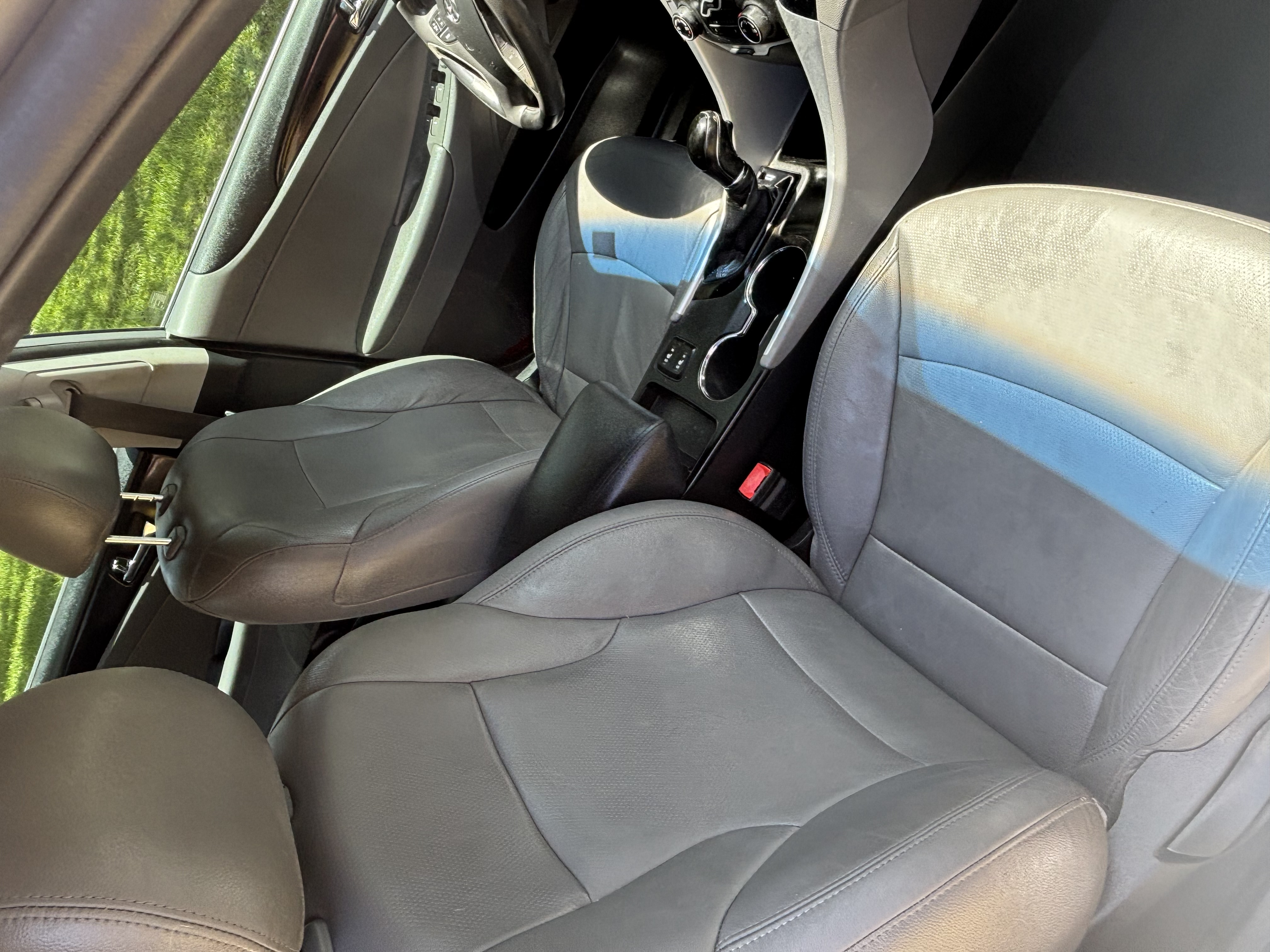 Used 2011 Hyundai Sonata Limited FWD image 6