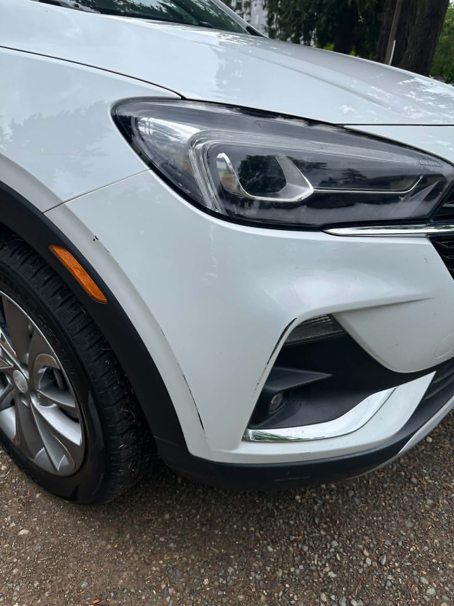 Used 2021 Buick Encore GX Essence w/ Experience Buick Package FWD image 30