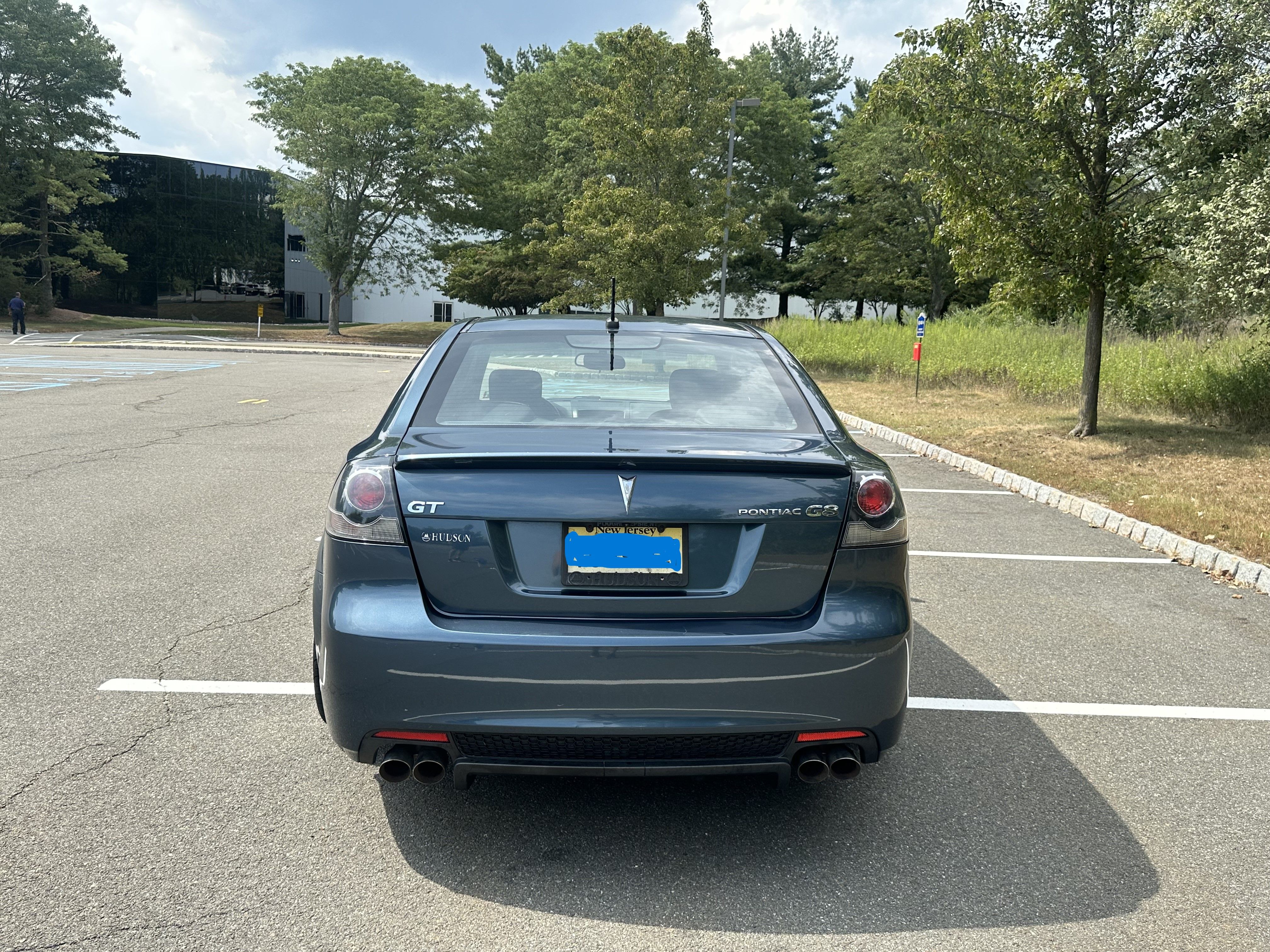 Used 2009 Pontiac G8 GT w/ Premium Package RWD image 11
