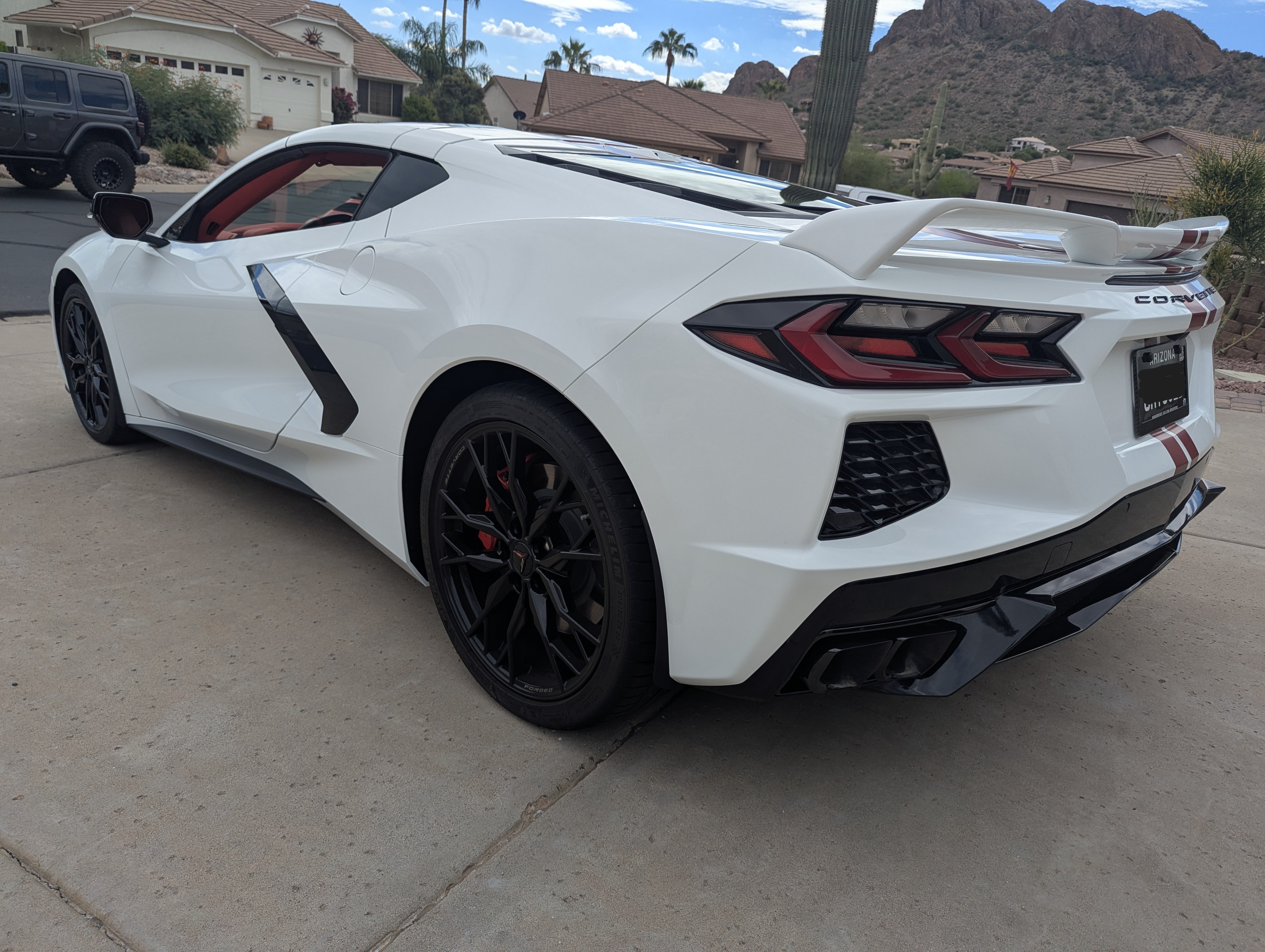 Used 2023 Chevrolet Corvette Stingray Premium Cpe w/ Z51 Performance Package RWD image 10