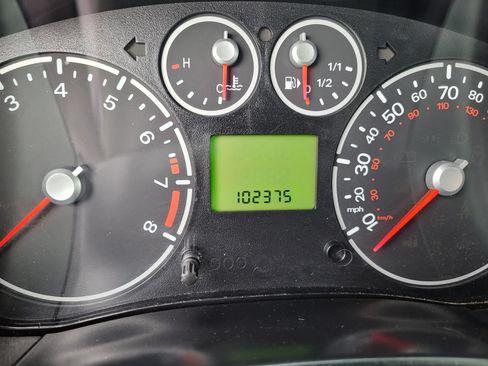 Used 2013 Ford Transit Connect XLT image 10