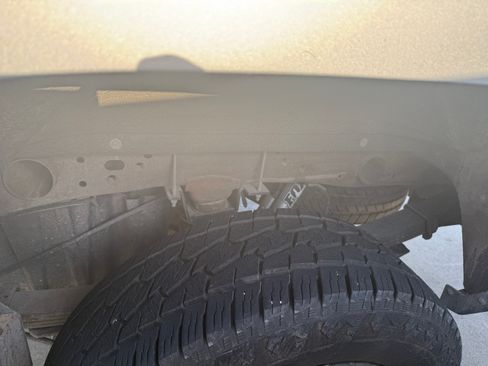 Used 2016 Chevrolet Silverado 2500 LT w/ LT Convenience Package image 2