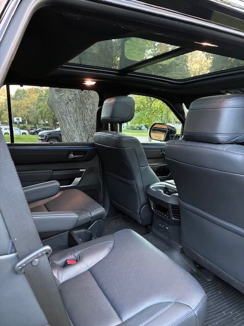 Used 2023 Toyota Sequoia Platinum AWD/4WD image 12