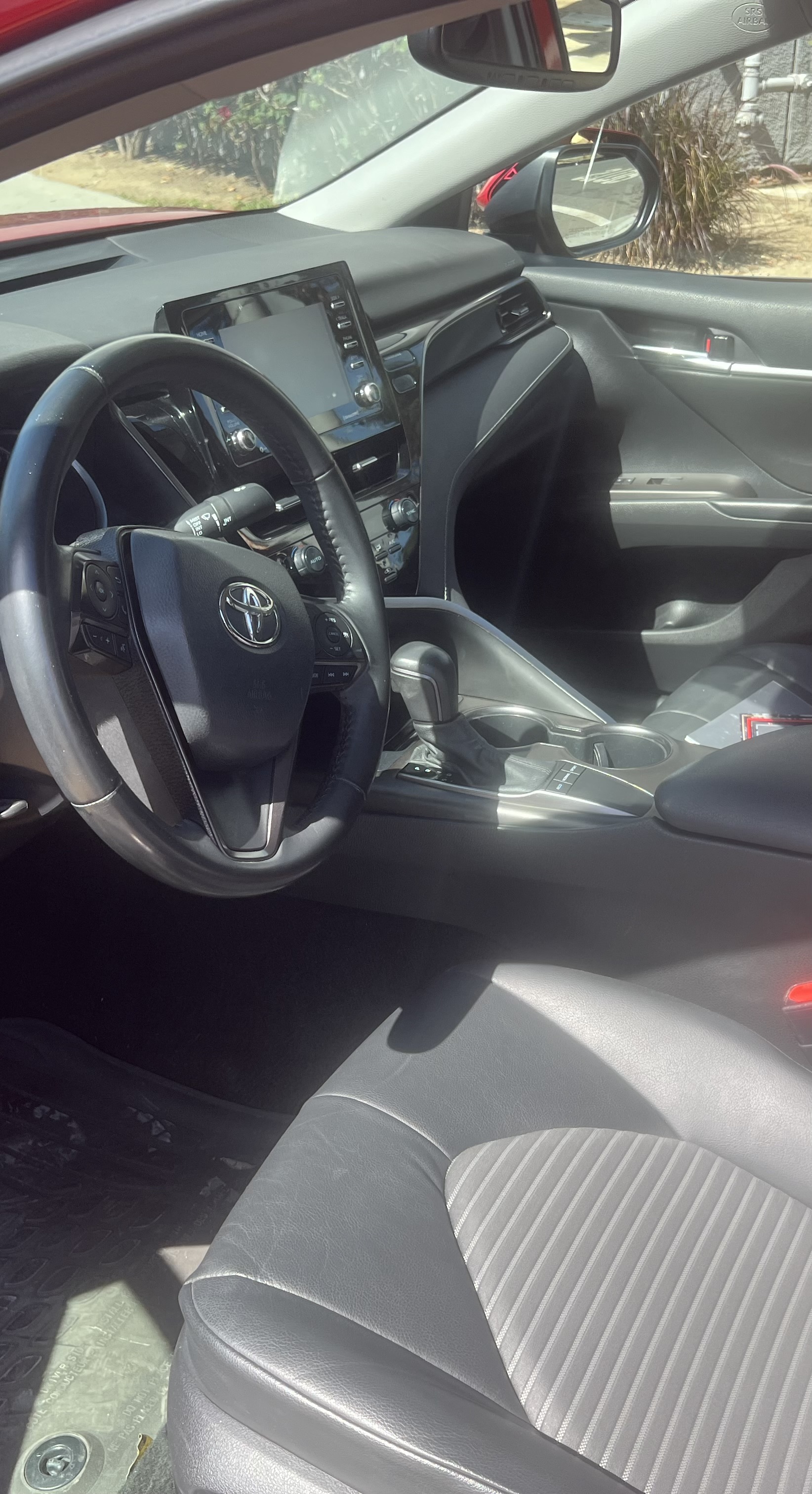 Used 2023 Toyota Camry SE w/ Convenience Package FWD image 11