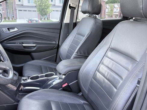 Used 2014 Ford Escape Titanium FWD image 6