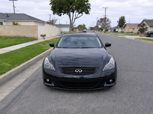 Used 2012 INFINITI G37 Journey w/ Premium Pkg image 9
