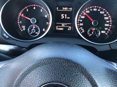 Used 2014 Volkswagen GTI Wolfsburg Edition image 9