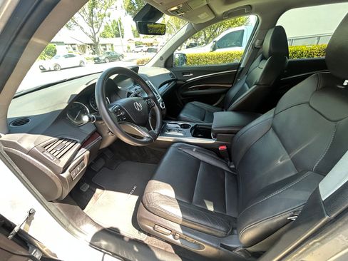 Used 2016 Acura MDX w/ Technology Package AWD/4WD image 14