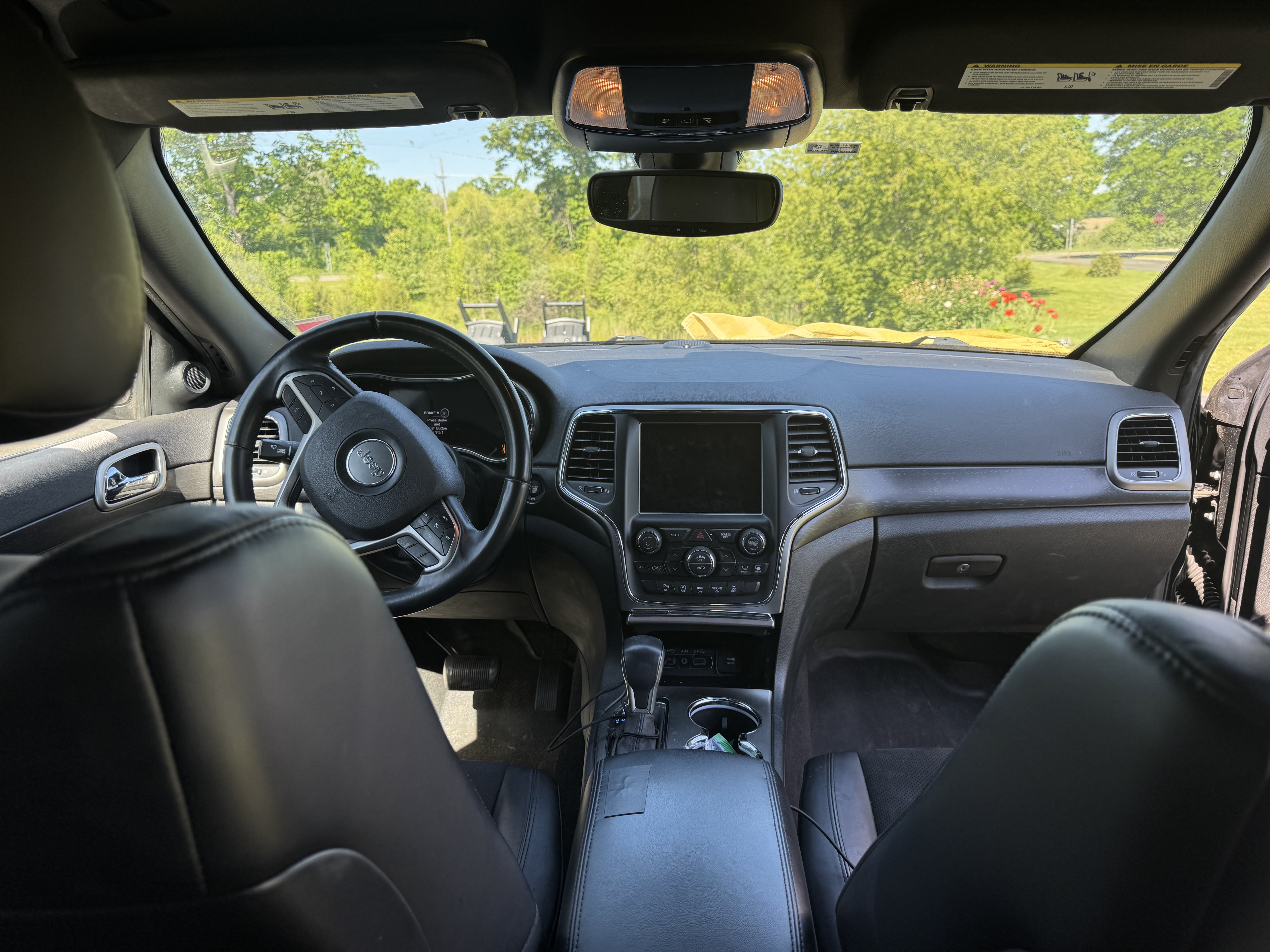 Used 2018 Jeep Grand Cherokee Laredo RWD image 5