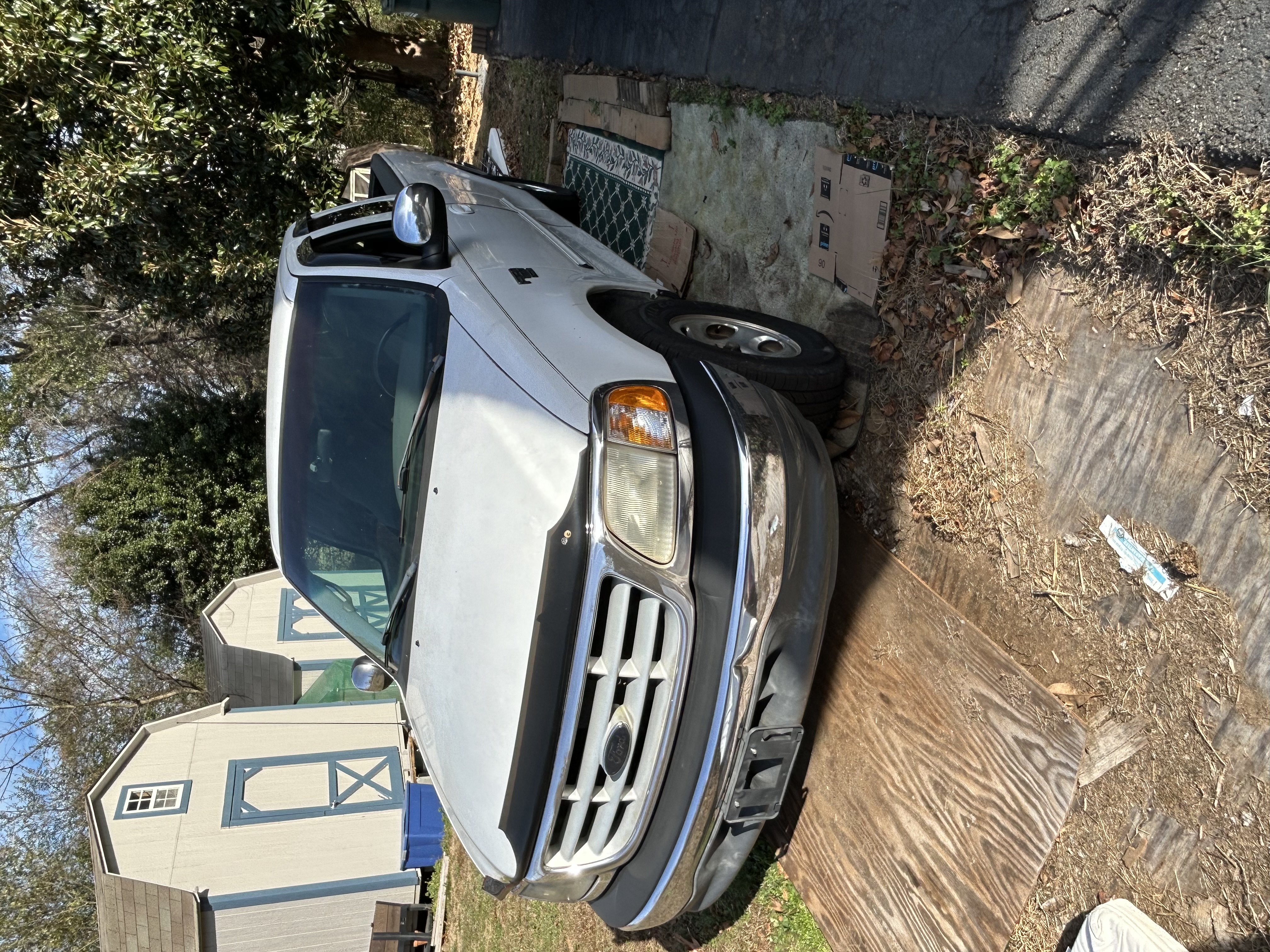 Used 1999 Ford F150 2WD SuperCab image 1
